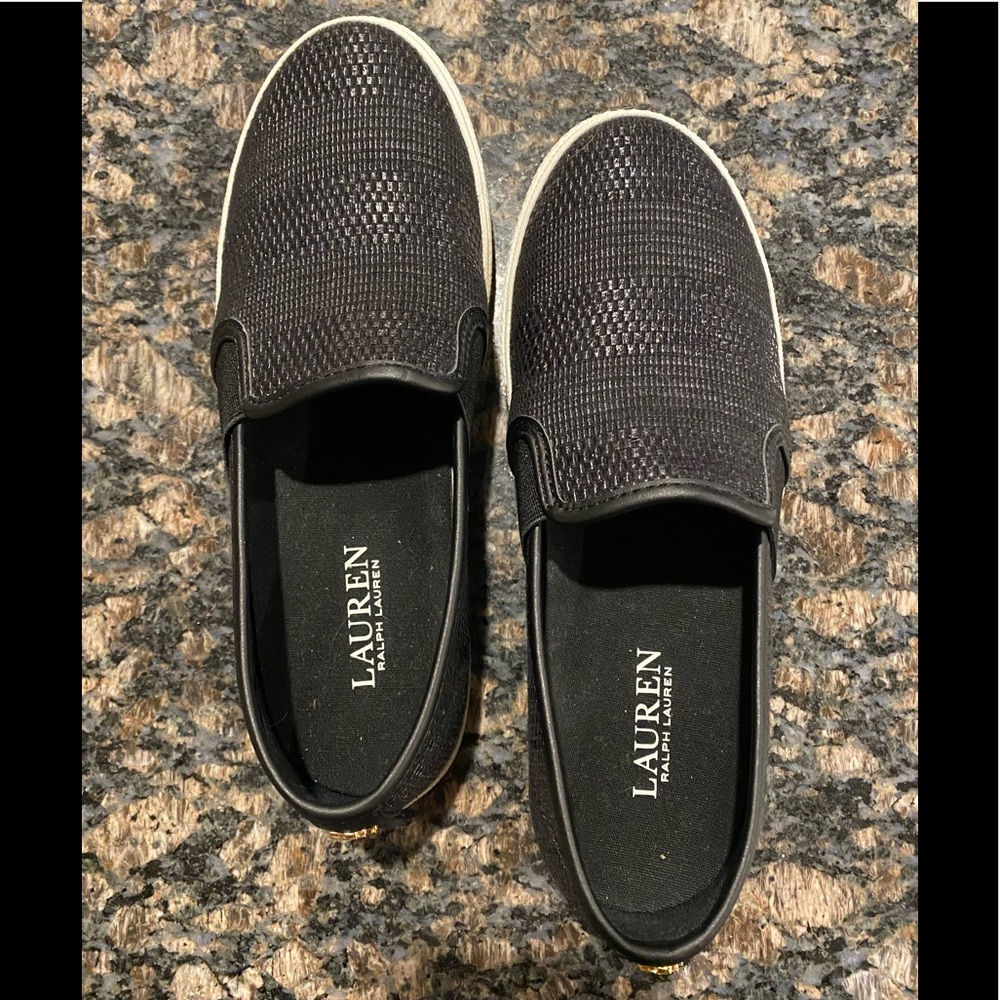 NEW Ralph Lauren “Jinny” Shoe - Women’s size 6